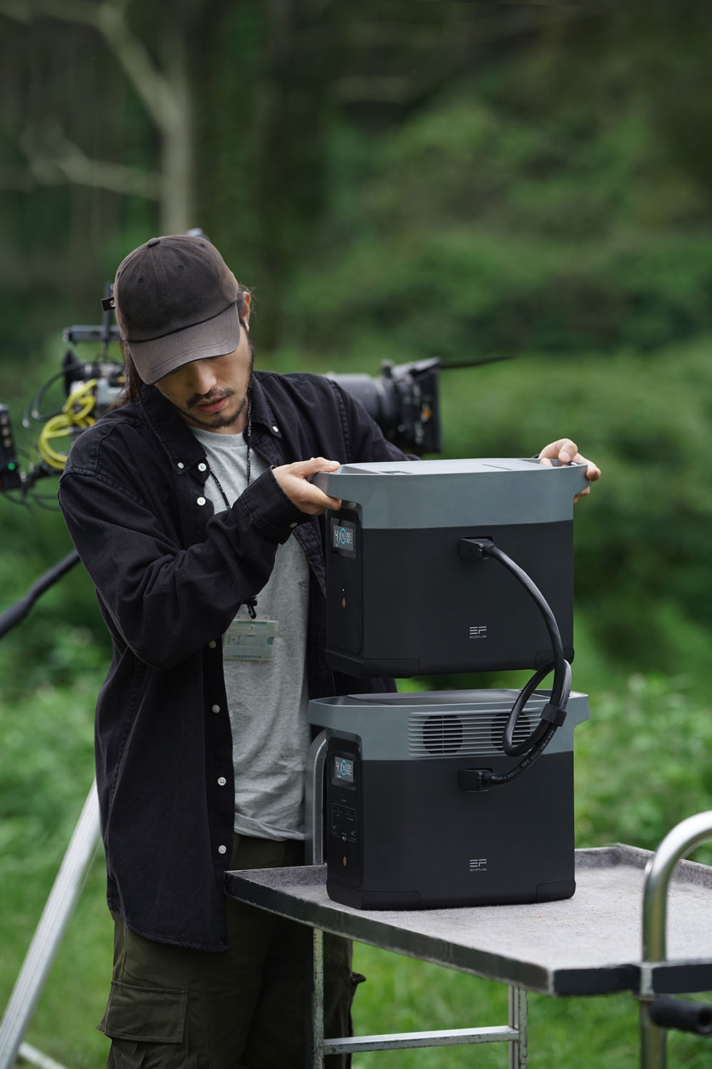 Tambahkan baterai ekstension untuk EcoFlow Delta 2 untuk menambah kapasitasnya.